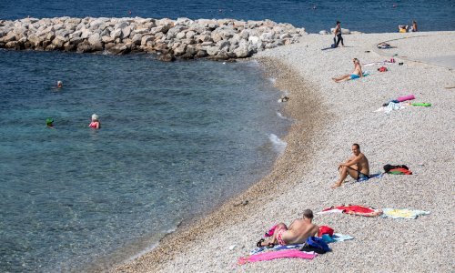 Uživajte u suncu, najviša dnevna temperatura iznad prosjeka - od 29 do 33 stupnja Celzijeva