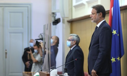 Sabor minutom šutnje odao počast dr. Žarku Domljanu