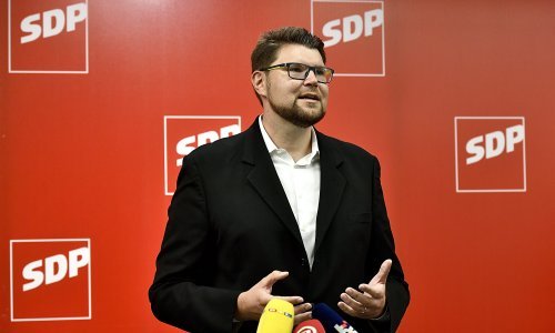 Grbin: Tuđman je bio na čelu vlasti koja je stvorila kriminalni sustav pretvorbe