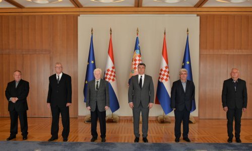 Predsjednik Milanović odlikovao pripadnike Prve samostalne satnije Podsused