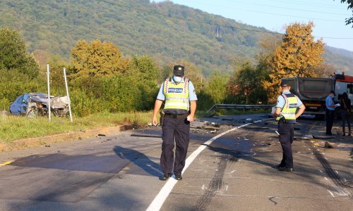 [FOTO/VIDEO] Prometna nesreća na D6: Poginula vozačica automobila karlovačkih registracija