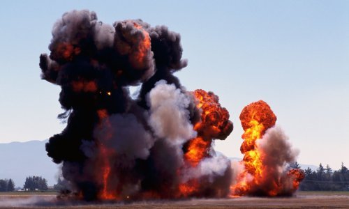 Serija eksplozija u američkom vojnom skladištu u Jordanu, kriv električni spoj?