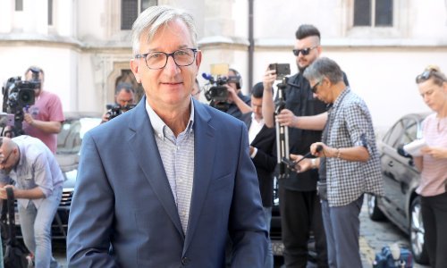 Ustavni sud: Zabranjeno prisustvo novinara na sjednici, odbačen i  prijedlog o javnoj raspravi s predstavnicima Vlade i Stožera