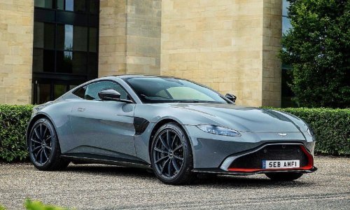 Aston Martin pokazao budući službeni automobil Sebastiana Vettela; četverostruki svjetski prvak Formule 1 će voziti Vantage