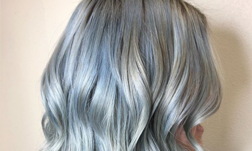 Ovu neodoljivu srebrnu nijansu viđat ćemo ove jeseni posvuda