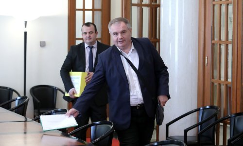 Skidanje imuniteta Barišiću i Grgiću tek popodne; Jankovics: Još nismo dobili papire