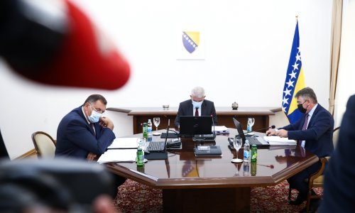 U Predsjedništvu BiH opet prepirke, ovaj put o Jeruzalemu i Kosovu
