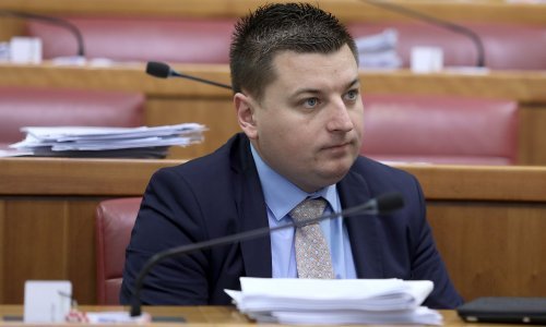 Barišić mandat stavlja u mirovanje, a zamijenit će ga ovaj bivši saborski zastupnik