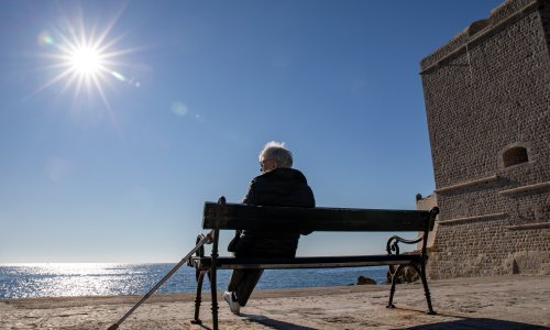 Stiže 'nacionalna mirovina' od 800 kuna, zna se kako do nje i koliko će je ljudi moći zatražiti