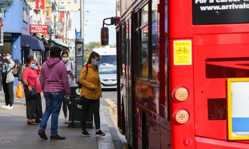 Stroge kazne: Britance koji krše samoizolaciju kažnjavat će iznosom do deset tisuća funti