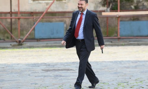 Bauk o Milanoviću: Neka pazi s kim se druži