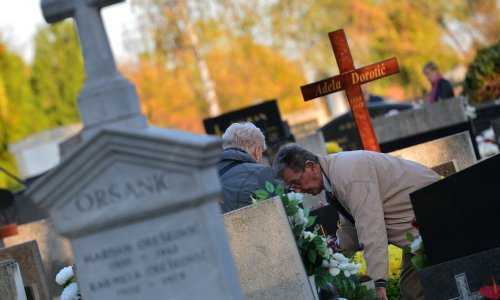 Kovačević si na sumnjiv način sredio grobnicu u Aleji velikana na Mirogoju: Potpuno je nejasno po čemu je on zaslužan!