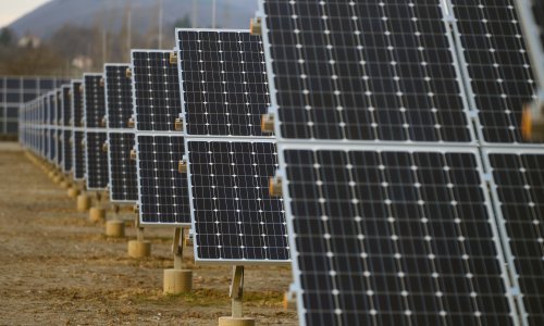 Vjetroelektrane više nisu 'in', Španjolci počeli graditi solarne elektrane diljem Dalmacije