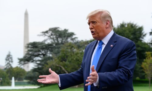 Trump održao skupove u ključnim državama Floridi i Sjevernoj Karolini