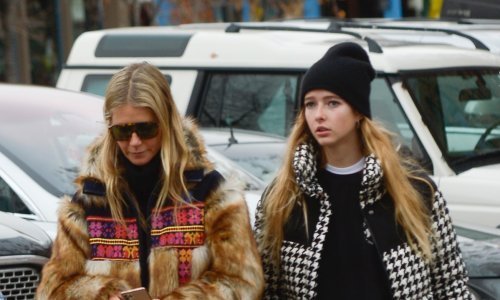 Dok Gwyneth Paltrow pozira potpuno gola povodom 48. rođendana, kći Apple ne krije bijes i neugodu