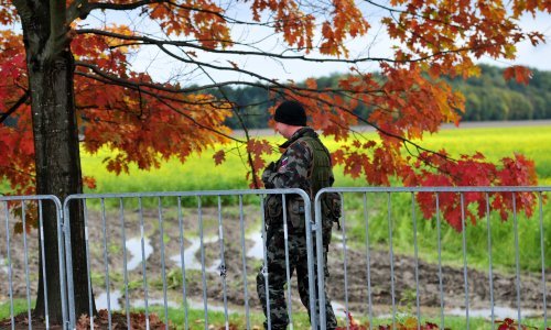 Slovenija: Uvode se elektronički senzori na granicama, moguća aktivacija vojske, upućen prijedlog Hrvatskoj