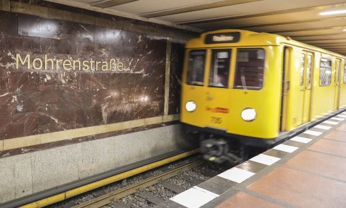 Štrajk radnika javnog prijevoza u Njemačkoj paralizirao život