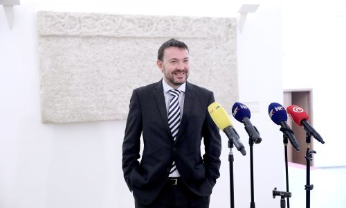 [FOTO/VIDEO] Bauk o Orešković i Puljak: Evo, sad su dobile dodatnu medijsku pozornost, u čemu im je predsjednik svesrdno pomogao