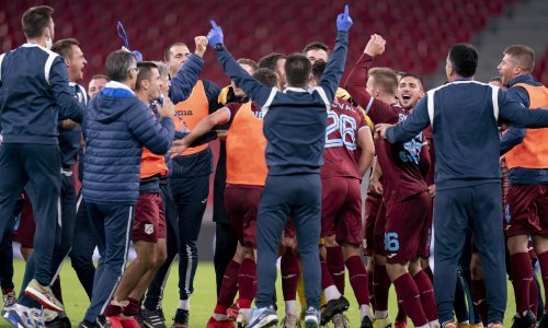 Rijeka nikad nije igrala protiv klubova s kojima je u skupini Europske lige, ali sjetili su se u Napulju riječkog kluba koji je igrao u Italiji