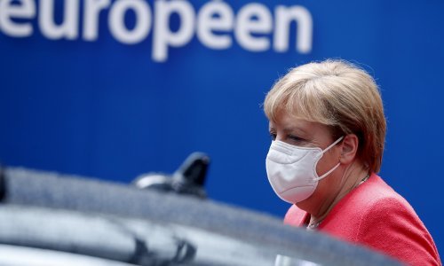 Merkel poziva Nijemce da smanje kontakte i putovanja dok zaraza raste