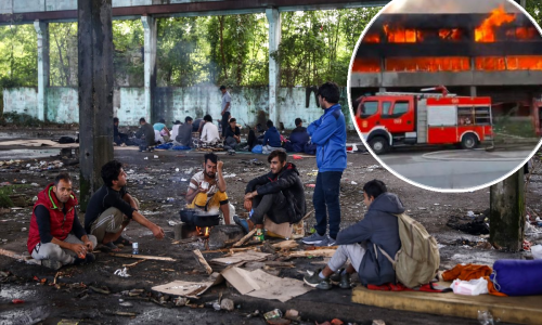 Gori napuštena hala u kojoj se okupljaju migranti