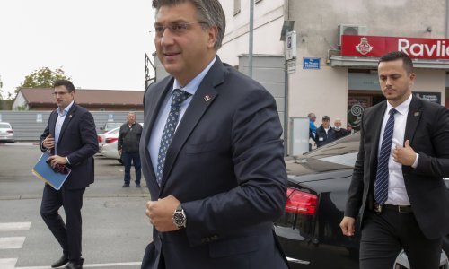 Plenković iz Slavonije o aferi Janaf: Nema nedodirljivih; odgovorio i na pitanje o opozivu Zorana Milanovića