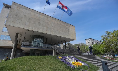 Djelatnica zagrebačke Gradske uprave pozitivna na koronavirus; prostor se dezinficira