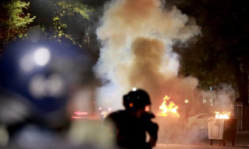 [FOTO] Neredi u Kirgistanu: 16 ozlijeđenih u sukobu policije i prosvjednika nakon izbora