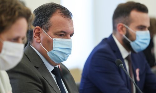 Beroš o crnom danu s koronavirusom: U narednim danima možemo očekivati sličan trend, postoje brojna tinjajuća žarišta. Tražili smo od bolnica dodatne covid kapacitete
