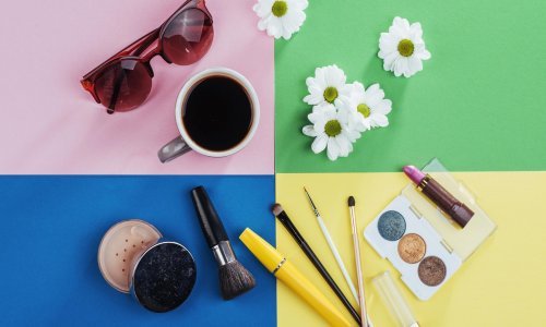 Ovo su i službeno najprodavaniji beauty proizvodi u 2020., a poželjet ćete ih uvrstiti u svoju kozmetičku torbicu