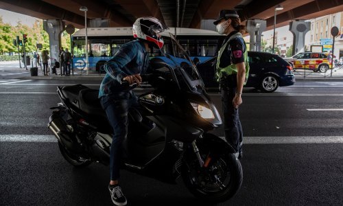 Španjolske regije jačaju mjere protiv covida, broj zaraženih se približava milijunu