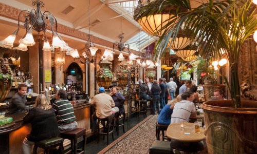 Otvara se prvi 'corona free' bar