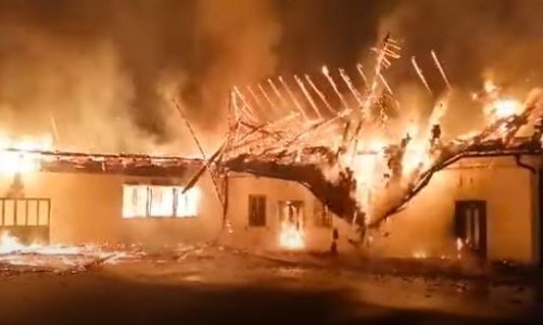 [VIDEO, FOTO] Požar u Svetištu u Mariji Bistrici; izgorjela dvorana, vatru gasilo 30 vatrogasaca