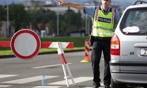 Policija uočila muškarca u Čakovcu kako čini niz prometnih prekršaja, a kad su ga zaustavili, napuhao je 2,65 promila alkohola u krvi