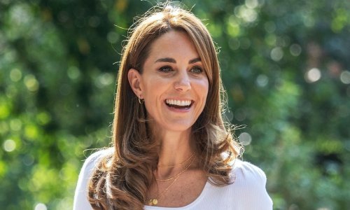 Ovo je nijansa smeđe koju trenutno svi priželjkuju, a nisu joj odoljele ni Kate Middleton, Meghan Markle i Kylie Jenner