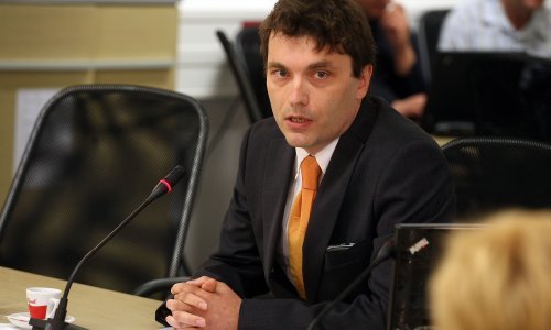 Branimir Farkaš napisao prvu dramu, a razmišlja i o filmskom scenariju