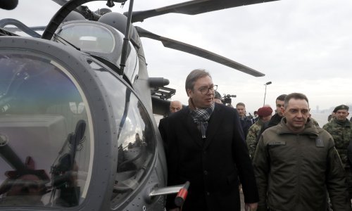 Vulin napada Komšića i brani Vučića zbog poziva Čoviću