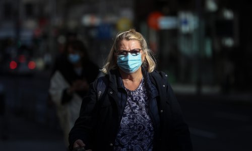 Stožer Istarske županije donio odluku: Gosti u ugostiteljskim objektima nisu obvezni nositi zaštitne maske