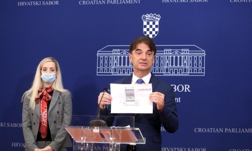 [FOTO/VIDEO] SDP traži da se što prije raspravlja o Nacionalnoj strategiji razvoja