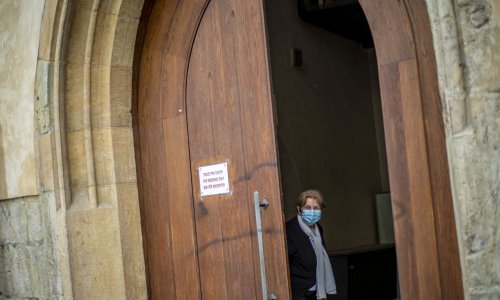 U Poljskoj nagli rast zaraženih, Mađarska treća po smrtnosti u Europi