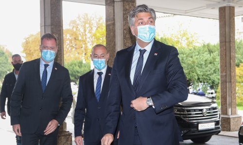 Plenković: Da sam sklon uvredama, rekao bih da je predsjednik 54-godišnji šmrkavac. Ali ja to neću reći