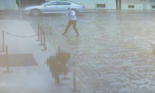 [VIDEO/FOTO] Objavljena snimka napada na Markovu trgu. 'Ovo je bio pokušaj ubojstva tri policijska službenika. Napad je bio brz i iznenadan'