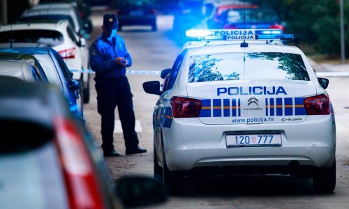Policija traga za nestalom djevojkom iz Gline