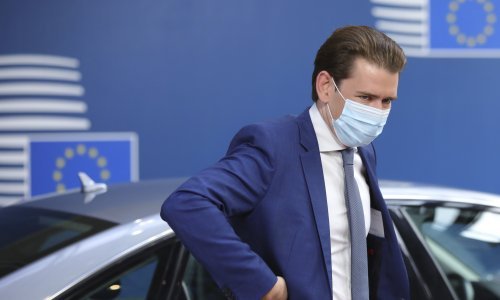 Austrija od petka uvodi nove mjere: Dozvoljeno okupljanja najviše šest osoba u zatvorenom prostoru te 12 na otvorenom