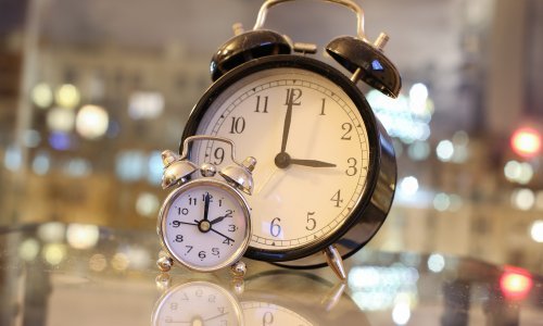 U nedjelju vraćamo kazaljke sata unatrag