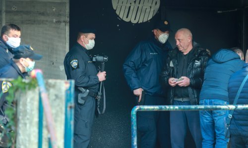 [FOTO] U tijeku je deložacija Jabuke, najstarijeg zagrebačkog kluba: ‘Sud nas je odbio. Poštujemo to‘