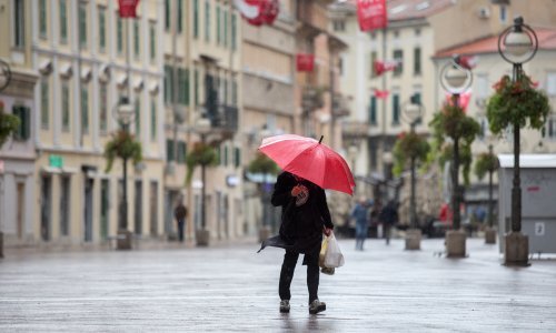 Kiša na širem riječkom području, temperature idu do 22 celzijevca