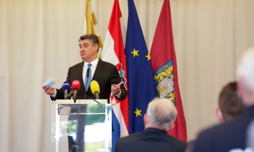 [FOTO/VIDEO] Milanović nazvao Plenkovića herojskim zecom i poručio: 'Aludirao je da sam ovisnik o kokainu, to može samo low life'