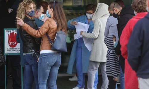 Gospodarstvo eurozone palo u listopadu, drugi koronaval pogodio sektor usluga