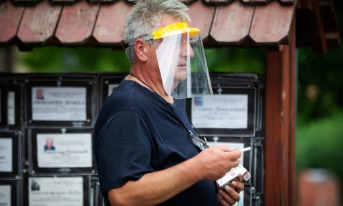 Novi dnevni rekord u Srbiji - 2.412 zaraženih koronavirusom